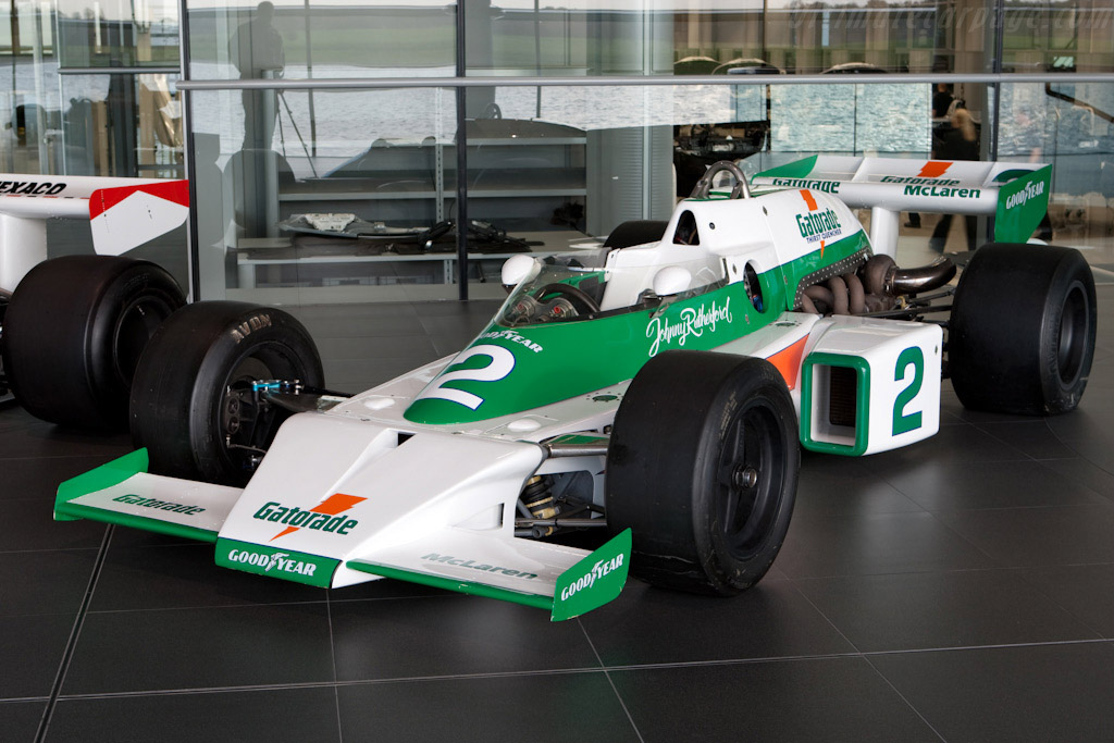 McLaren M16E Offenhauser