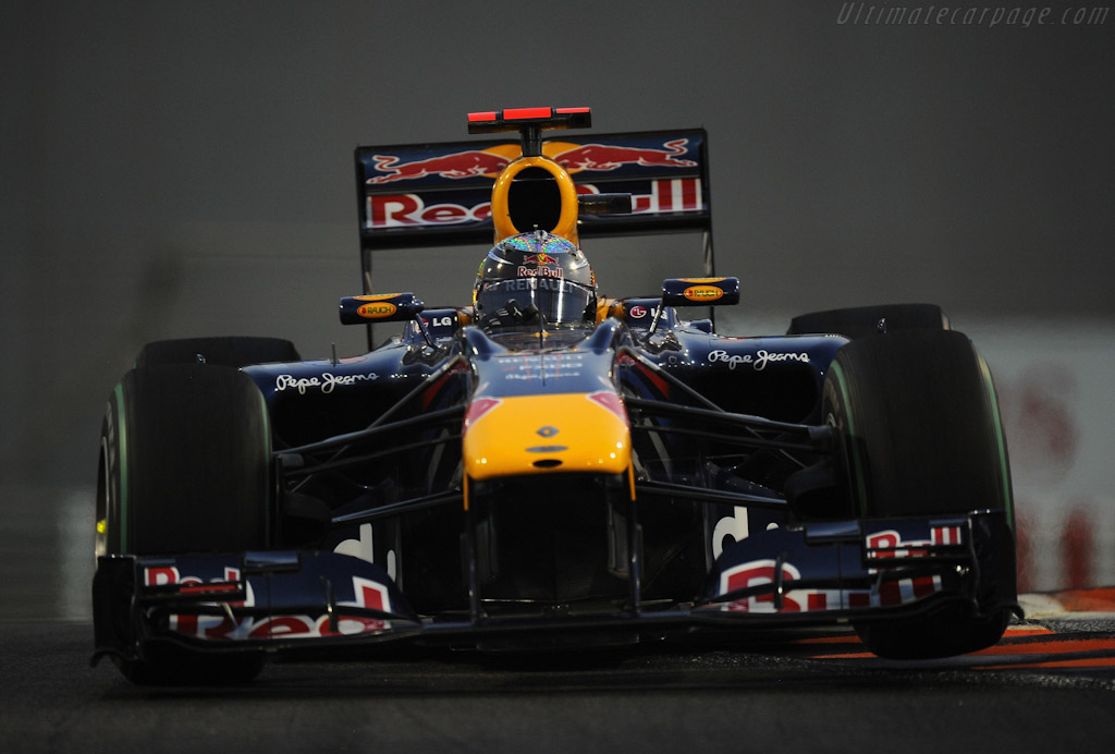 Red Bull Racing RB6 Renault