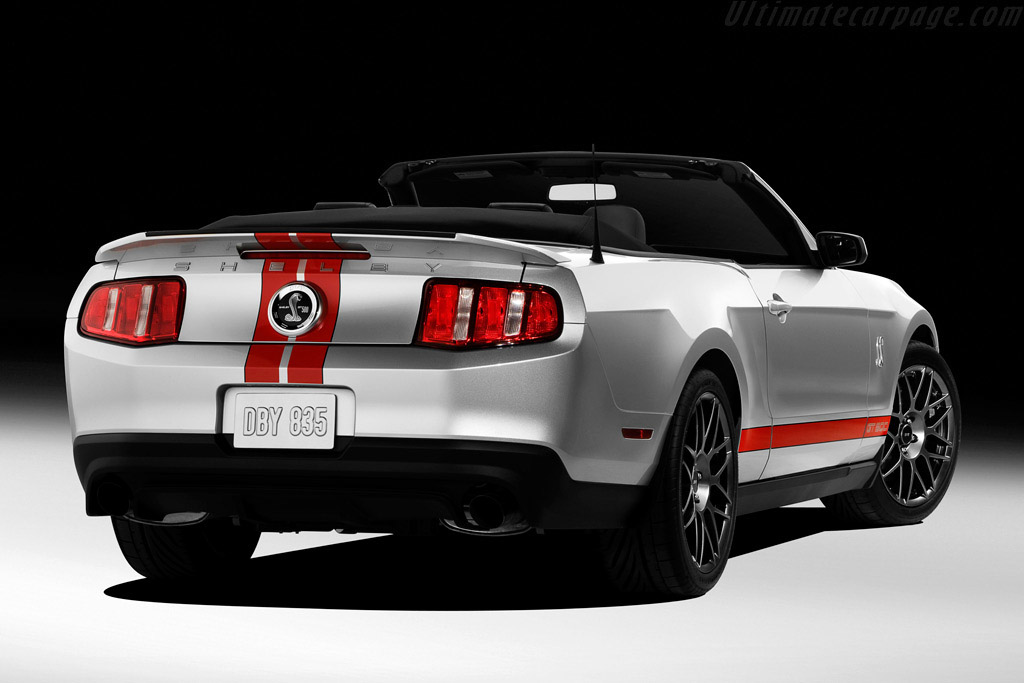 Ford Shelby Mustang GT500 Convertible