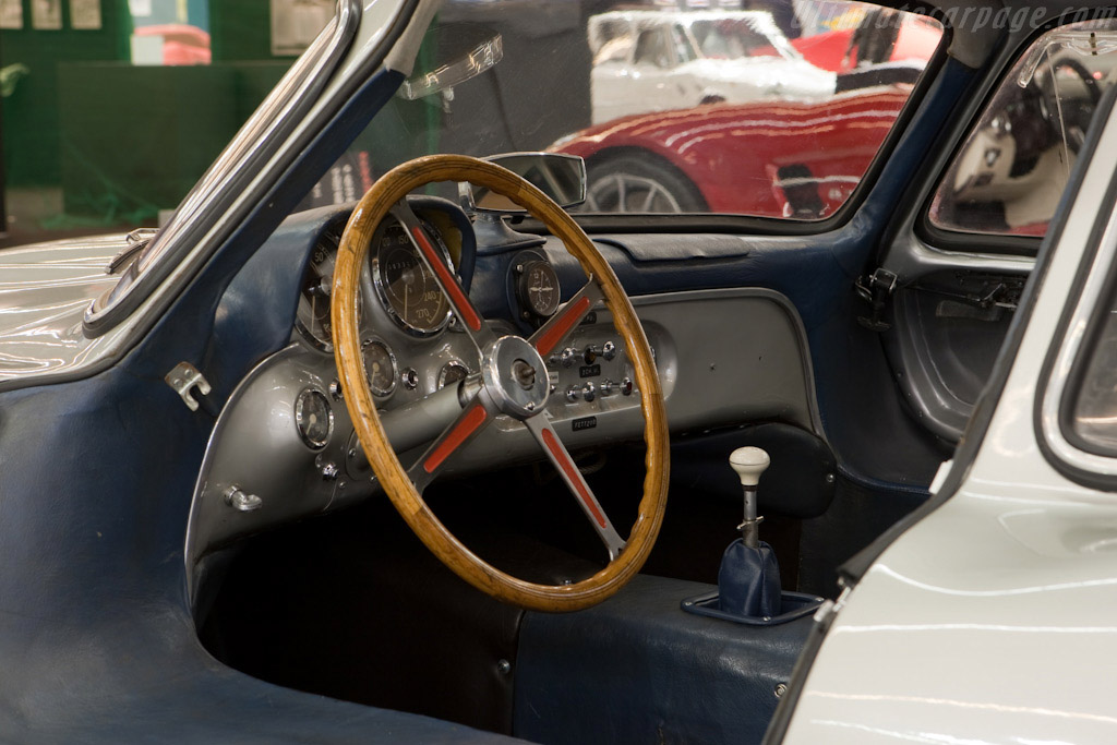 Mercedes-Benz 300 SL Competition Prototype Coupe - Chassis: 000 11/53  - 2010 Retromobile