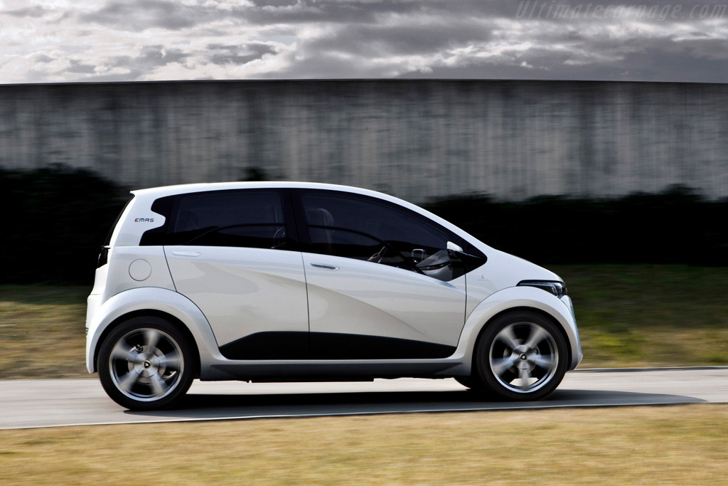 Proton Emas Italdesign Concept