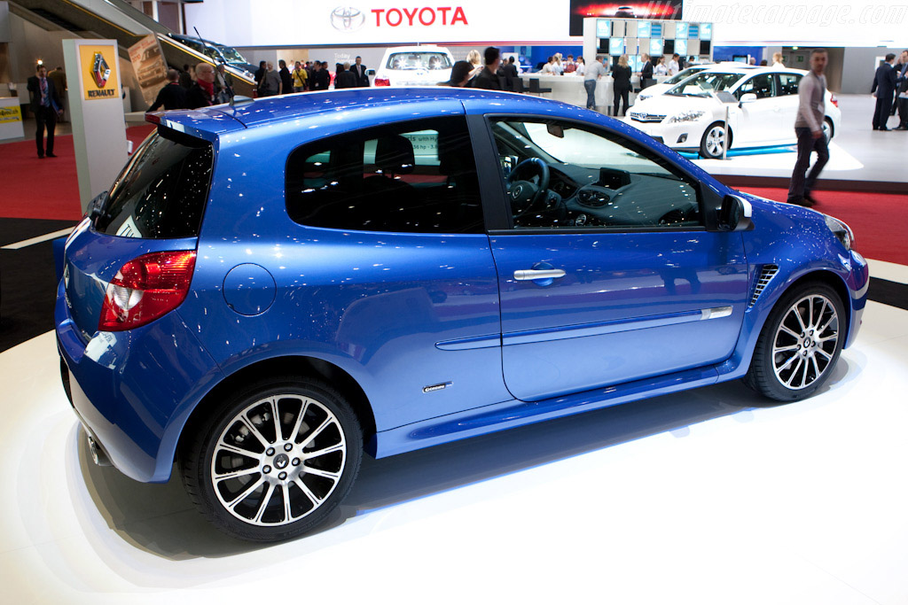 Renault Clio Gordini RS   - 2010 Geneva International Motor Show