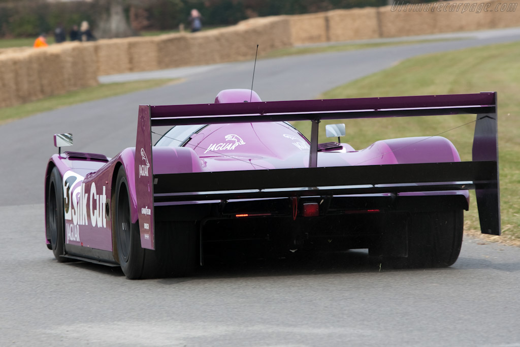 Jaguar XJR-14 - Chassis: X91  - 2010 Goodwood Preview