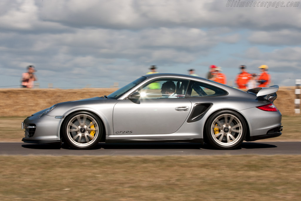 Porsche 911 GT2 RS   - 2010 Goodwood Festival of Speed