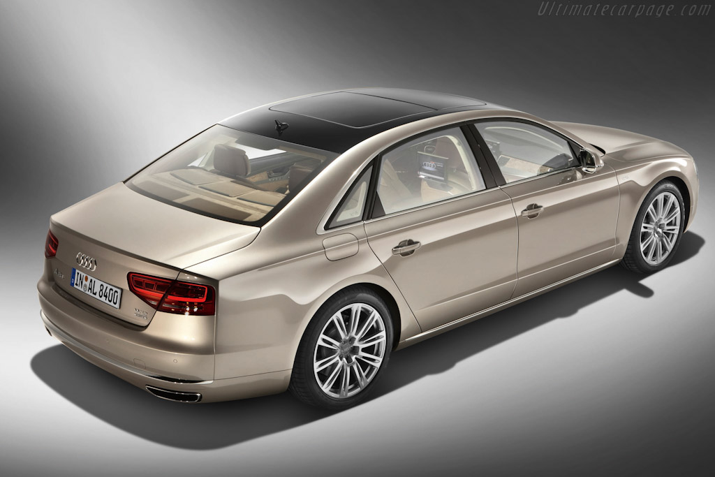 Audi A8 L W12 quattro