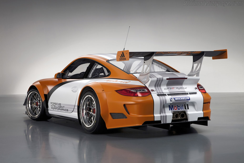 Porsche 997 GT3 R Hybrid 2.0