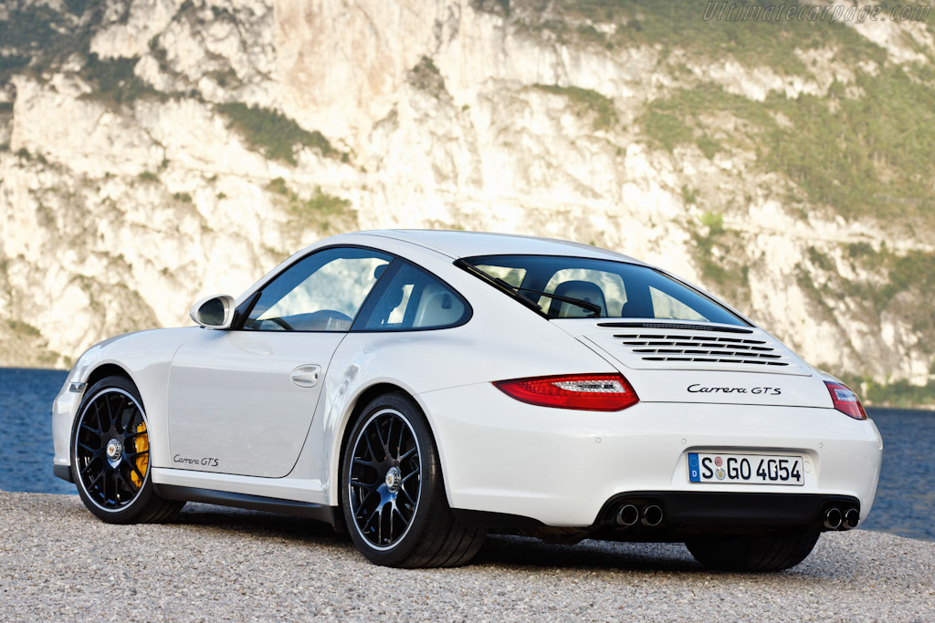 Porsche 997 Carrera GTS