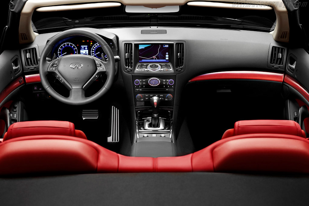 Infiniti IPL G Cabrio Concept