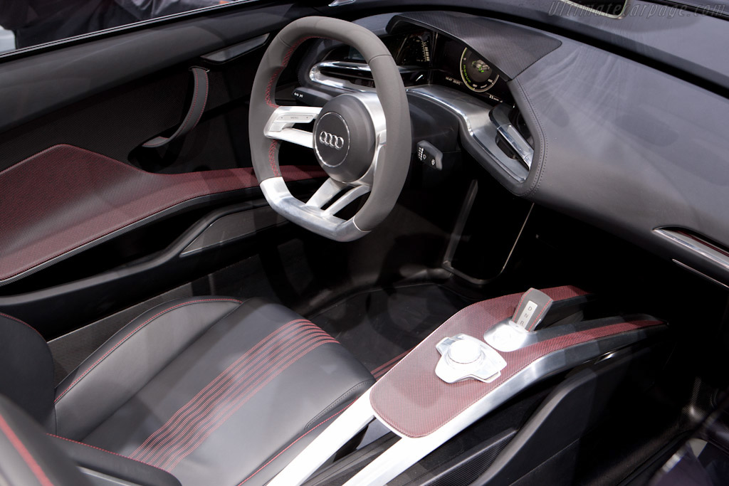 Audi e-tron Spyder Concept   - 2010 Mondial de l'Automobile Paris