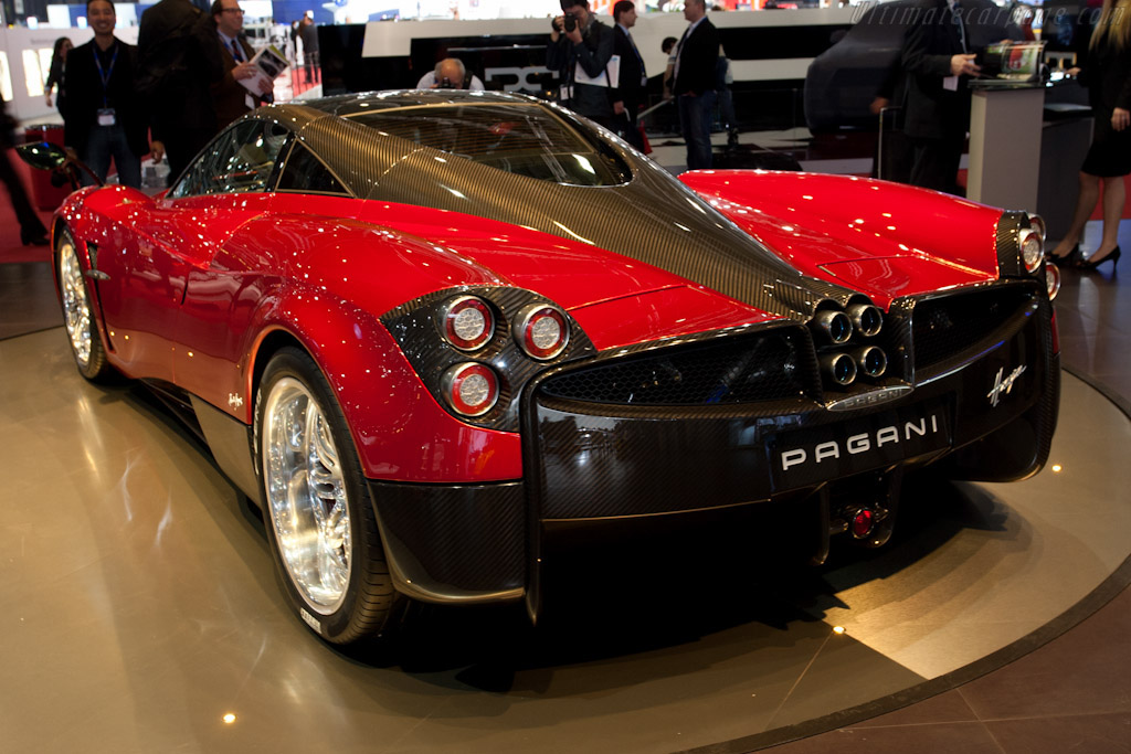 Pagani Huayra   - 2011 Geneva International Motor Show
