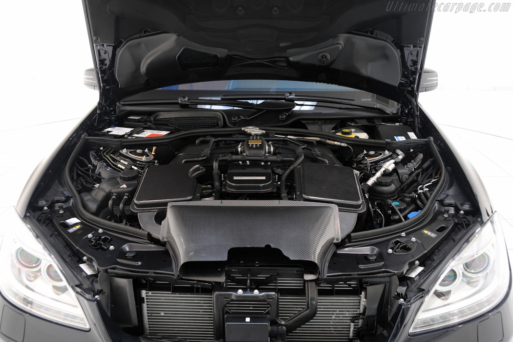 Brabus SV12 R Biturbo 800
