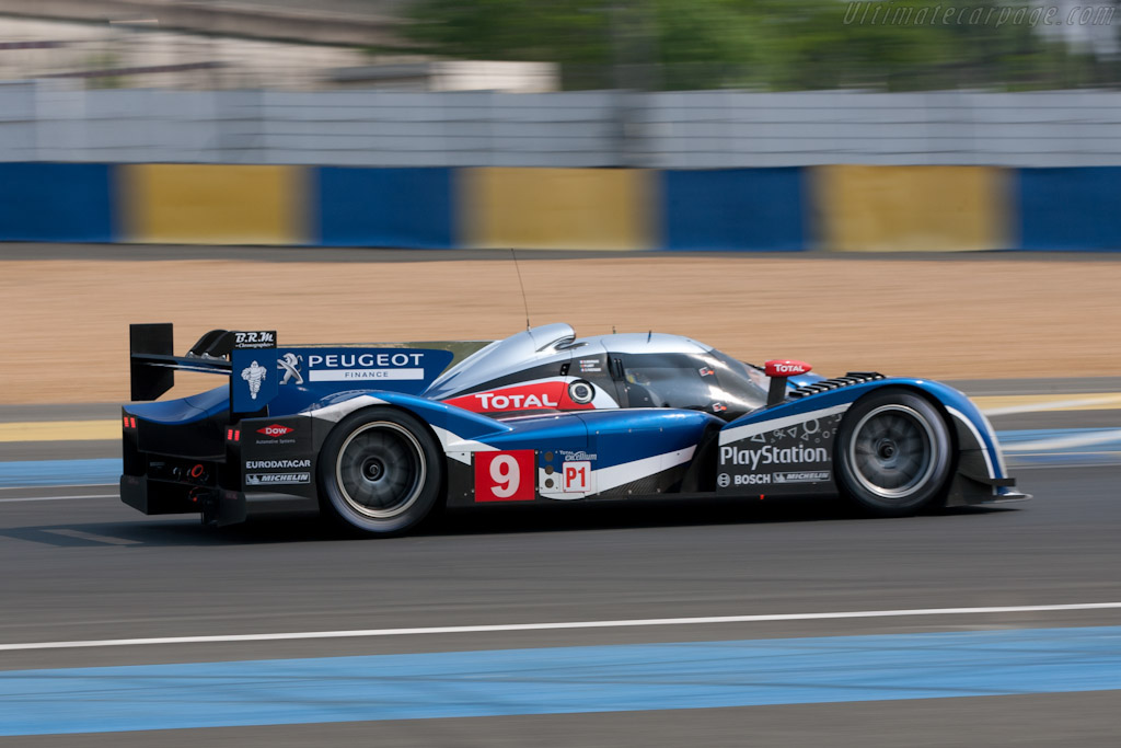 Peugeot 908 - Chassis: 908-03  - 2011 Le Mans Test