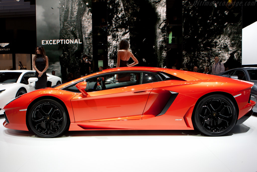 Lamborghini Aventador LP700-4   - 2011 Geneva International Motor Show