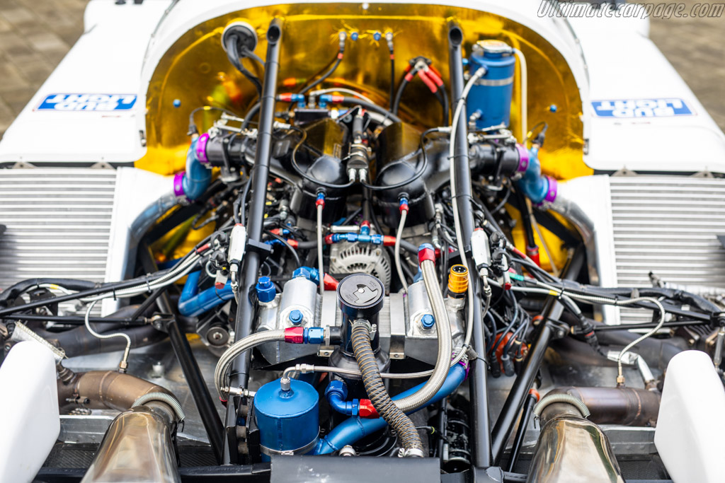 Jaguar XJR-10