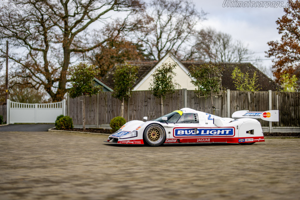 Jaguar XJR-10