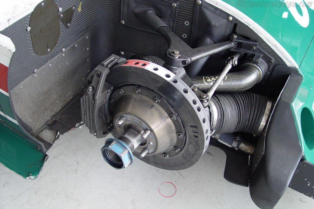 Jaguar XJR-10 - Chassis: 389  - 2005 Silverstone Classic