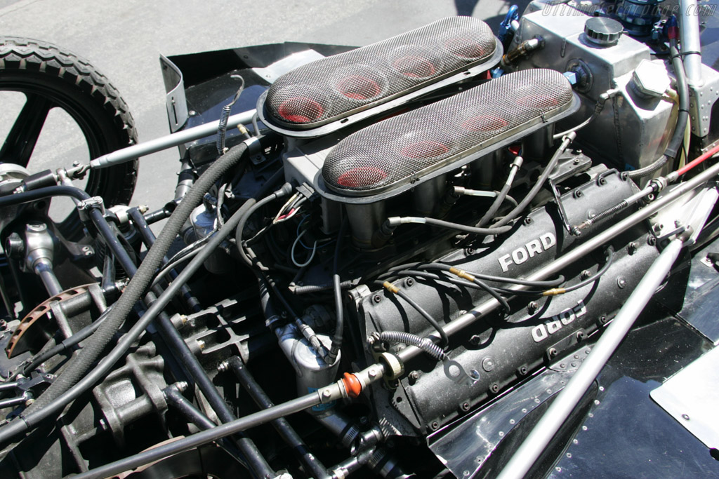 Shadow DN8 Cosworth - Chassis: DN8/1A  - 2010 Monterey Motorsports Reunion