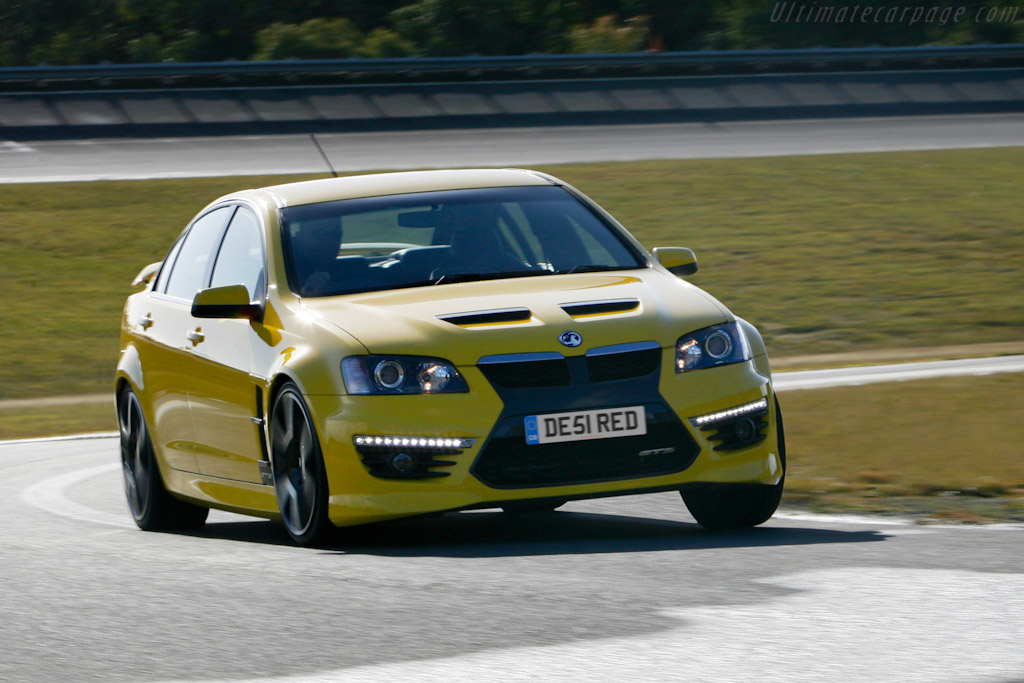 Vauxhall VXR8