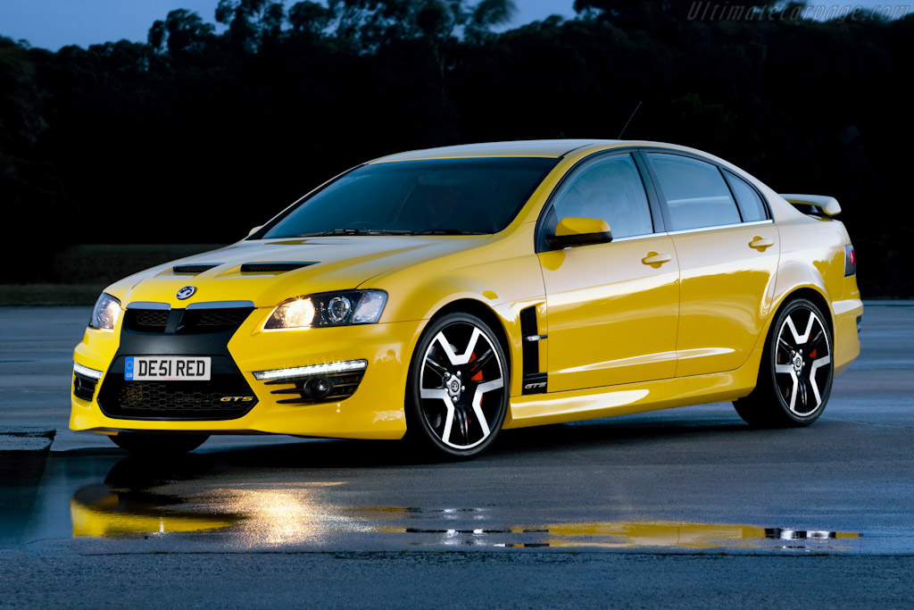 Vauxhall VXR8