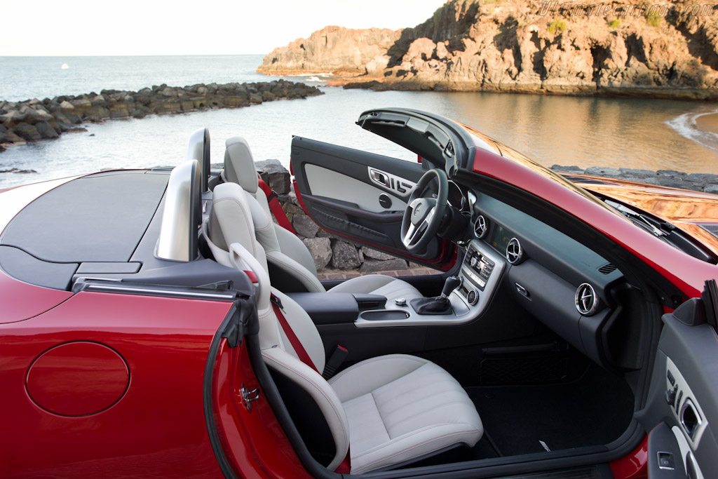 Mercedes-Benz SLK 350