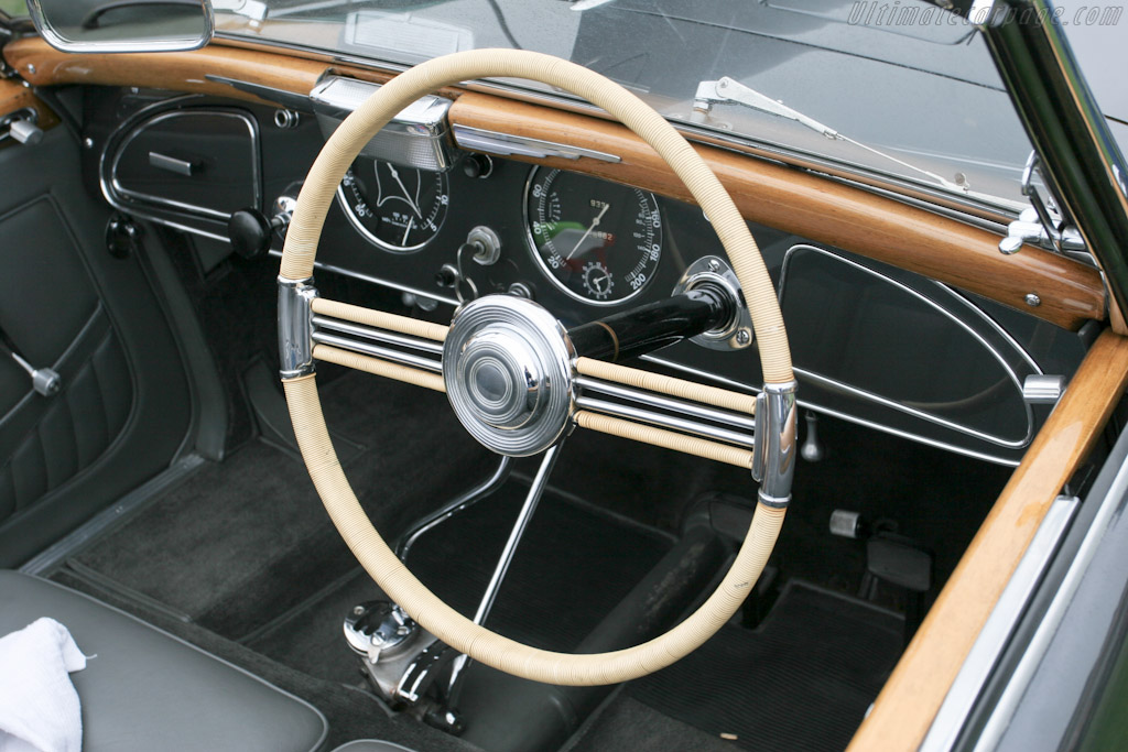 Alfa Romeo 8C 2900B Corto Pinin Farina Spider - Chassis: 412012  - 2005 Pebble Beach Concours d'Elegance