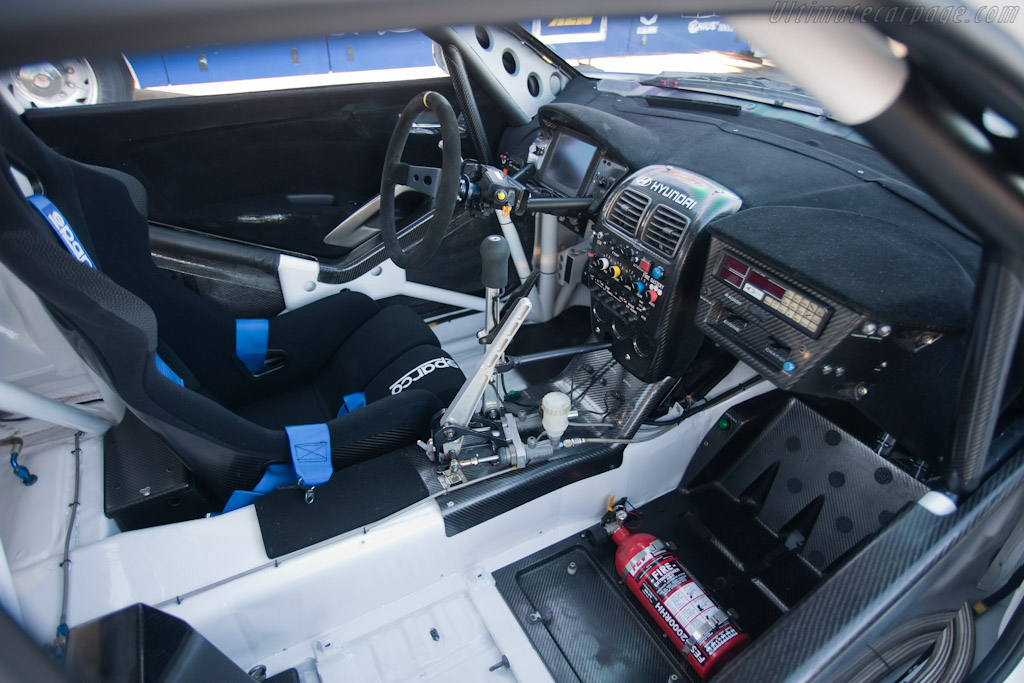 Hyundai Veloster Rally Car