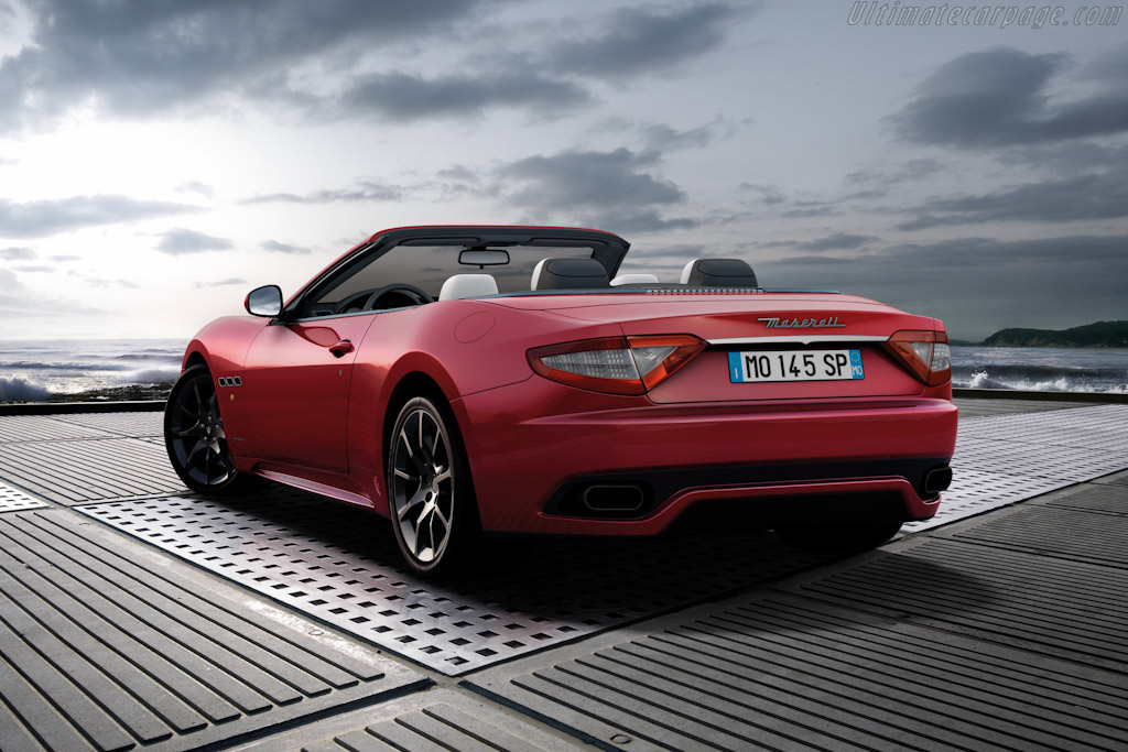 Maserati GranCabrio Sport