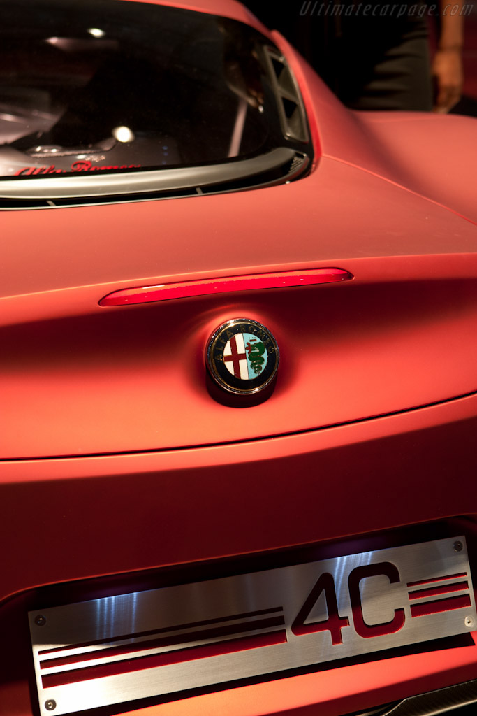 Alfa Romeo 4C Concept   - 2011 Geneva International Motor Show