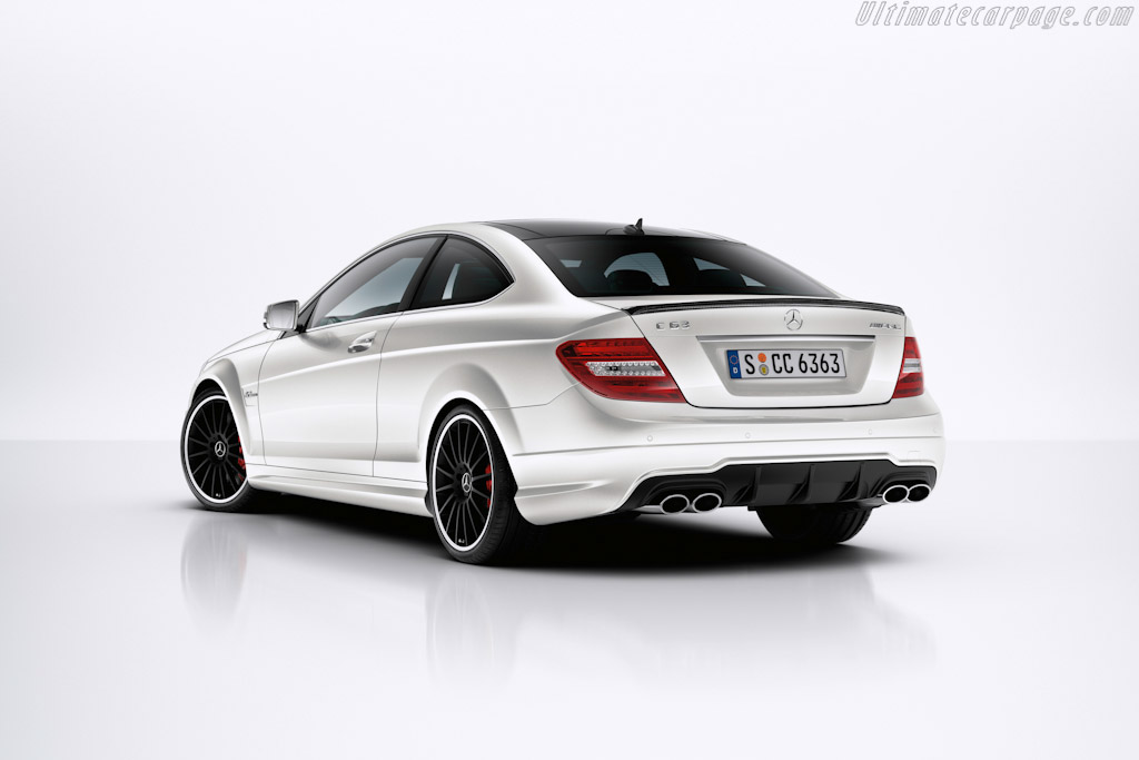 Mercedes-Benz C 63 AMG Coupe
