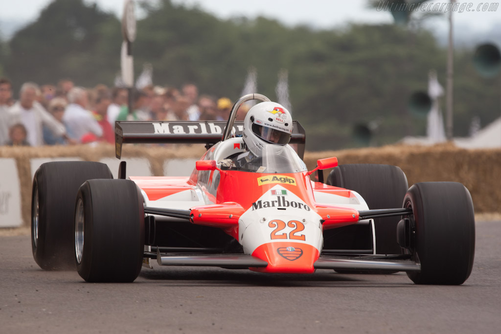 Alfa Romeo 182 F1 - Chassis: 182/06  - 2010 Goodwood Festival of Speed