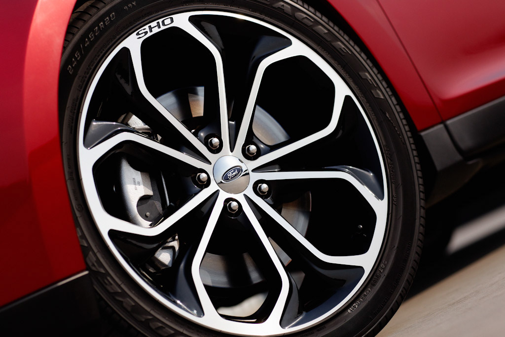 Ford Taurus SHO