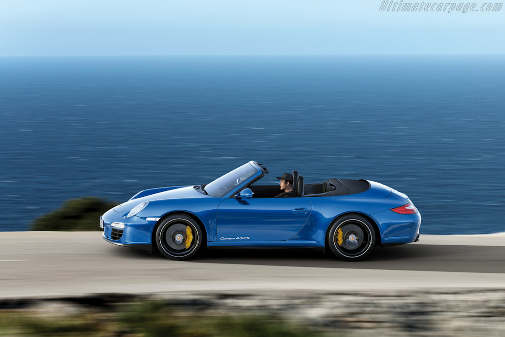 Porsche 997 Carrera 4 GTS Cabriolet