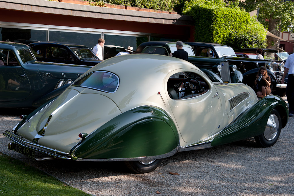 Talbot Lago T23 Figoni & Falaschi Teardrop Coupé - Chassis: 93041  - 2011 Concorso d'Eleganza Villa d'Este