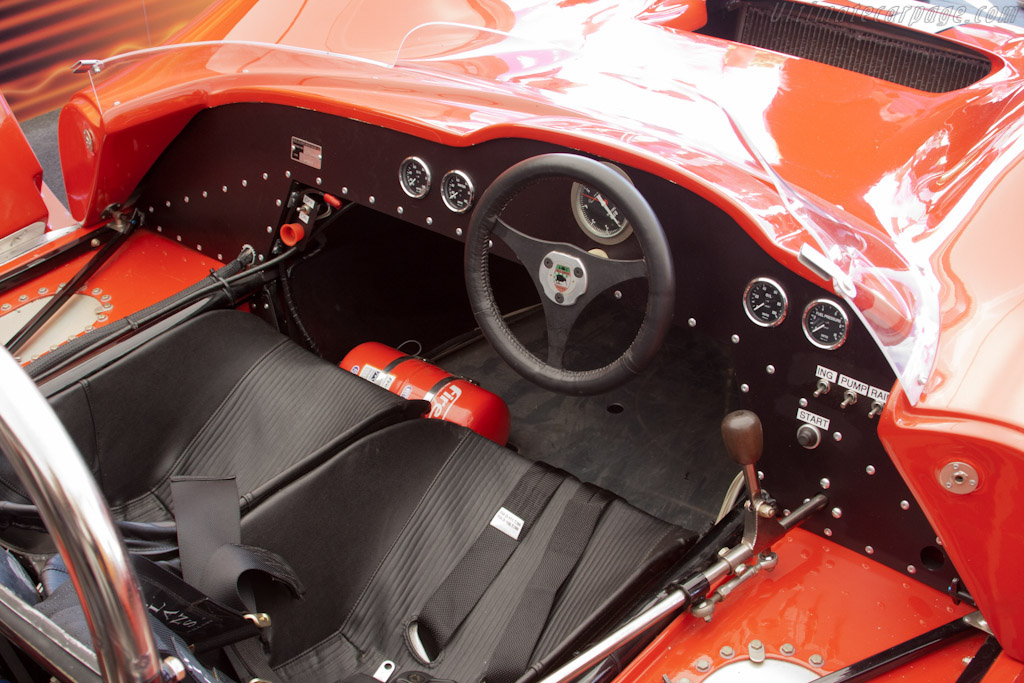 McLaren M1B Chevrolet - Chassis: 1-66  - 2011 Goodwood Festival of Speed