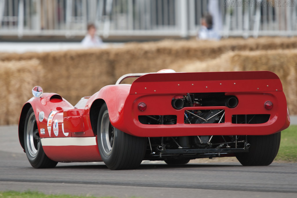 McLaren M1B Chevrolet - Chassis: 1-66  - 2011 Goodwood Festival of Speed