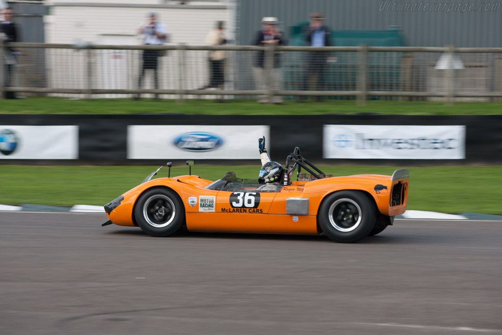 McLaren M1B Chevrolet - Chassis: 30-06  - 2010 Goodwood Revival
