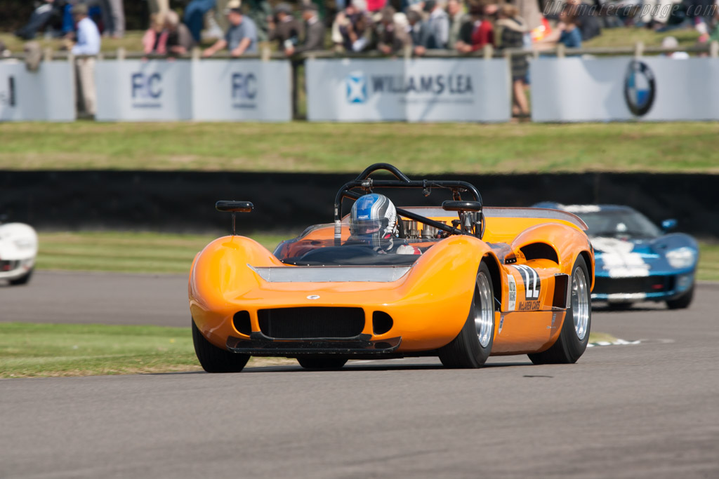 McLaren M1B Chevrolet - Chassis: 30-06  - 2012 Goodwood Revival