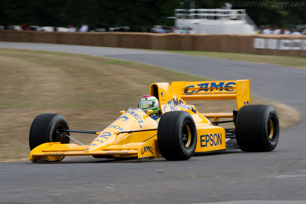1989 Lotus 101 Judd - Images, Specifications and Information