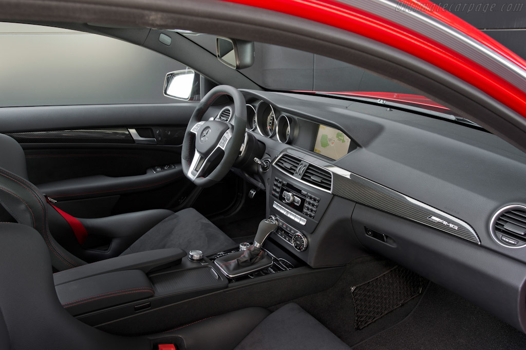 Mercedes-Benz C 63 AMG Coupe Black Series