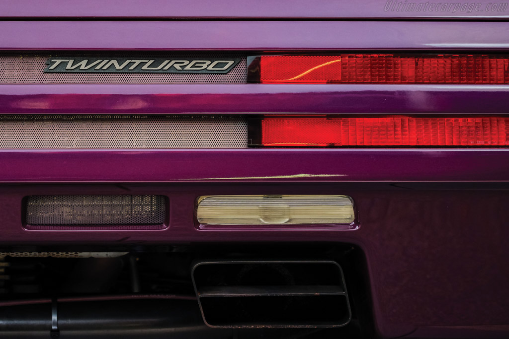 Vector W8 Twin Turbo