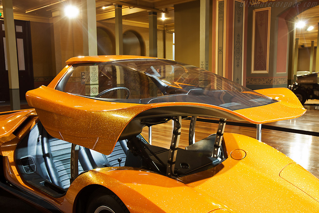 Holden Hurricane
