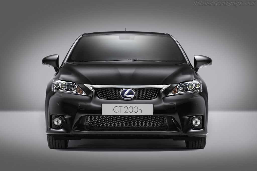 Lexus CT 200h F-Sport