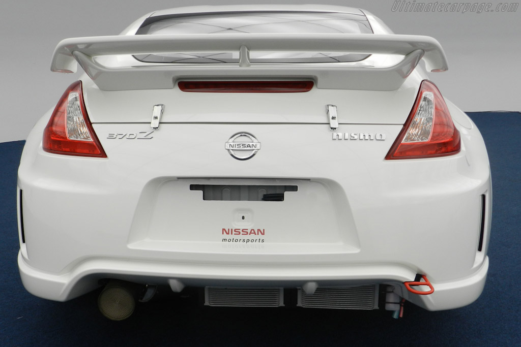 Nissan 370Z Nismo RC