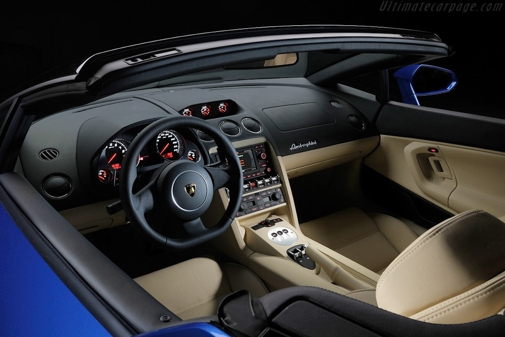 Lamborghini Gallardo LP550-2 Spyder