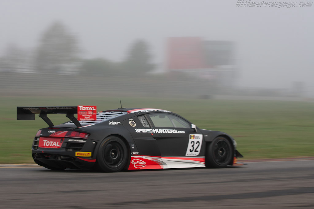 Audi R8 LMS Ultra - Chassis: AS42A0FGT3120408  - 2012 Coupes de Paques