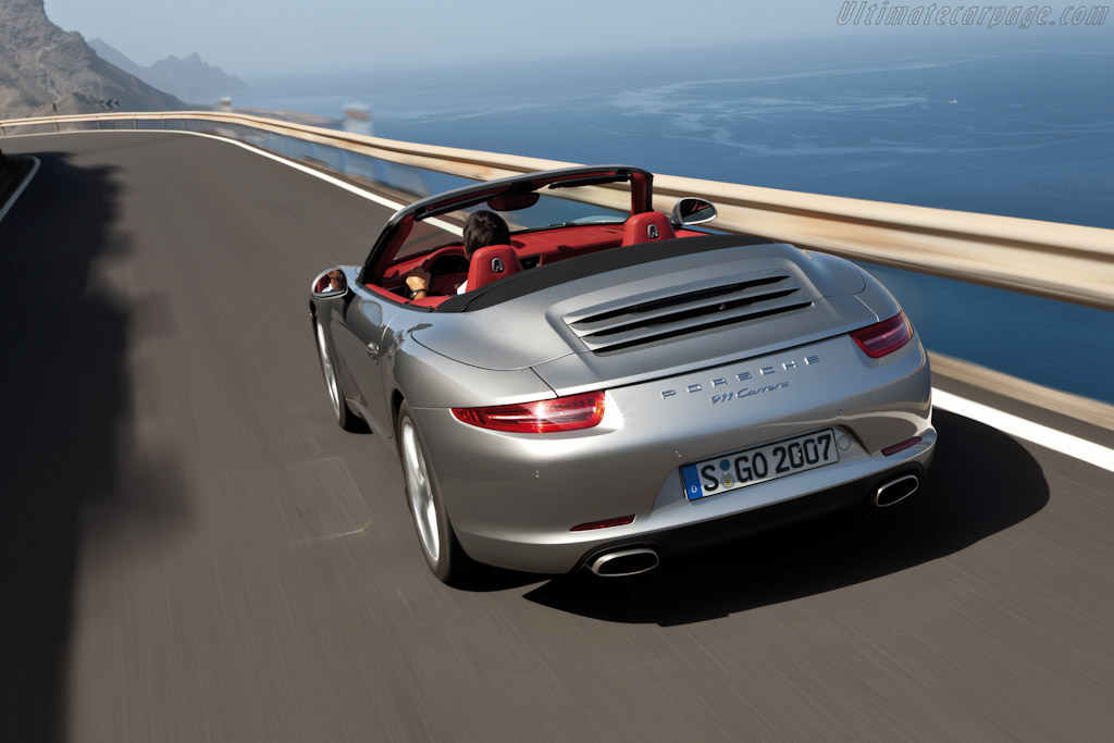Porsche 911 Carrera Cabriolet