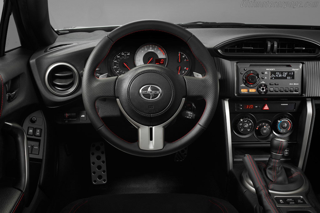 Scion FR-S