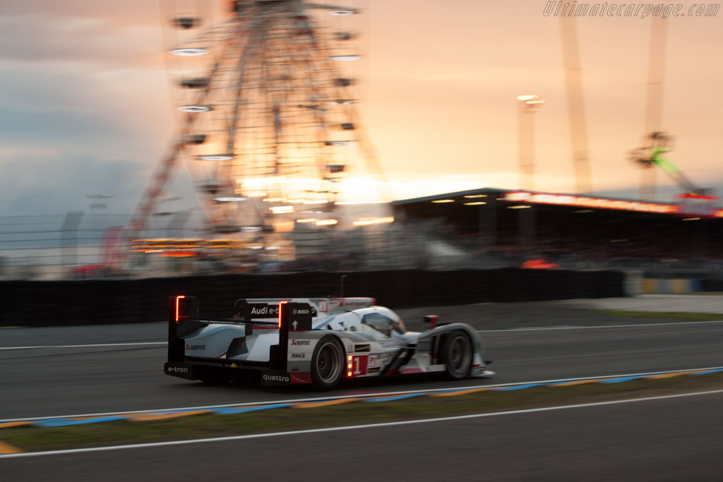 Audi R18 e-tron quattro - Chassis: 303  - 2013 24 Hours of Le Mans