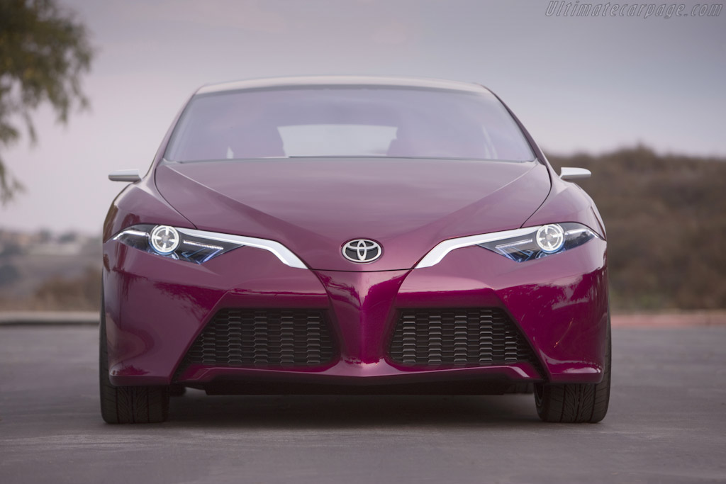 Toyota NS4 Concept