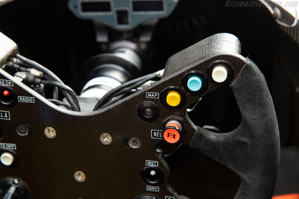 McLaren MP4-16 Mercedes